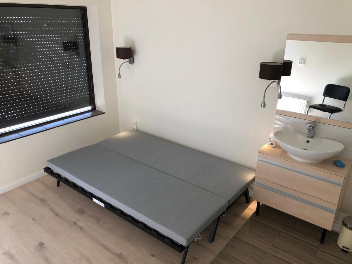 Bed4U Mini Studio Sienna 17 Appartement Lublin Buitenkant foto